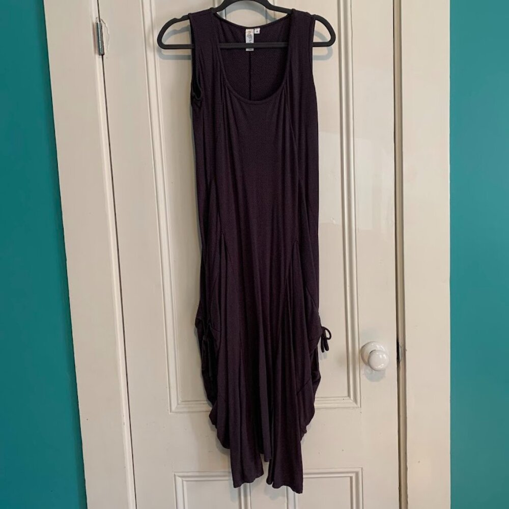 Flutter Sqeak Dress - purple sleeveless size M